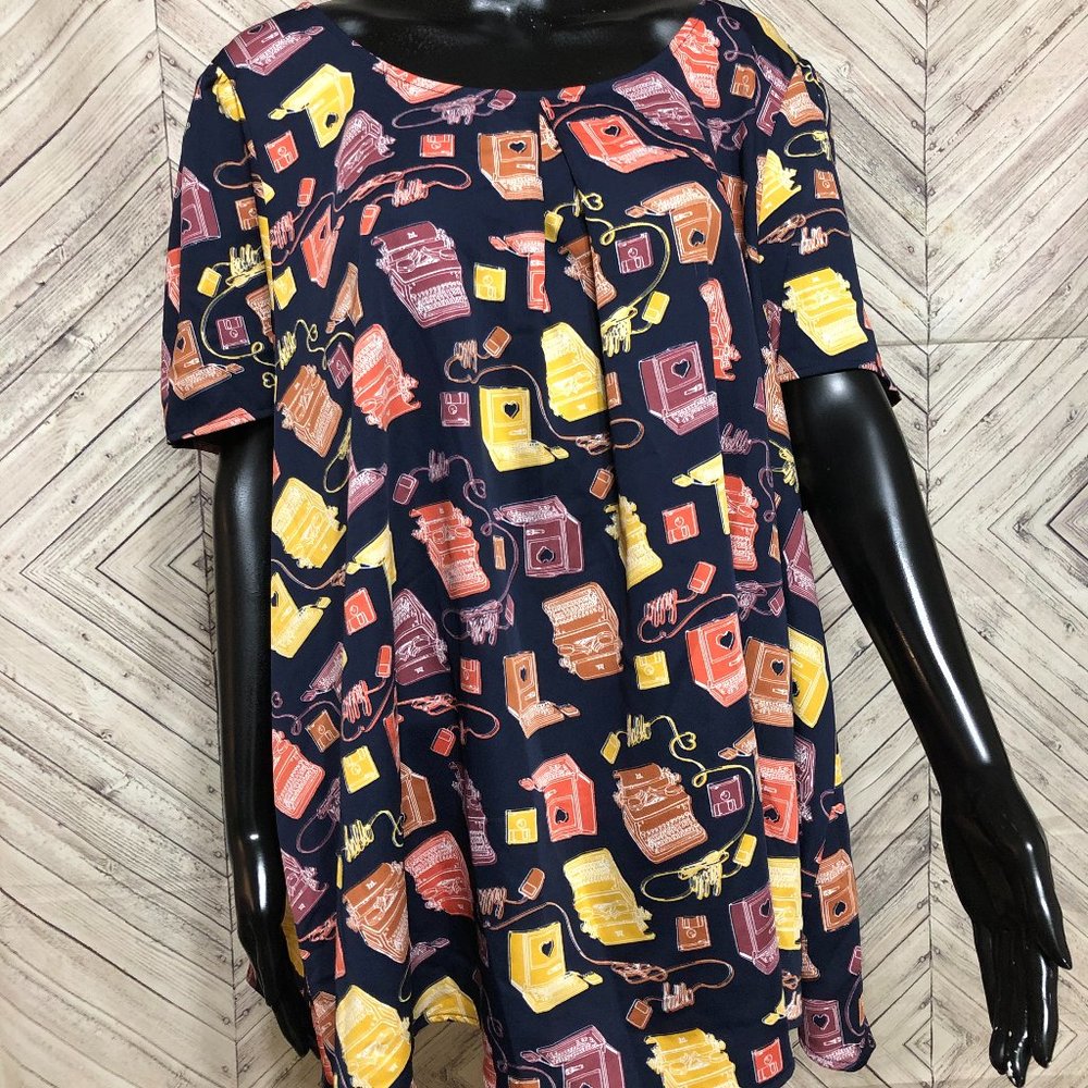 Colorful Graphic Women's Top, Size 3X